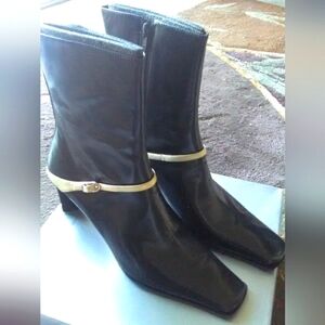 BNWOT VINTAGE NINE WEST LEATHER BOOTS BLACK/ CREAM SZ. 9.5 M (DANSEL)